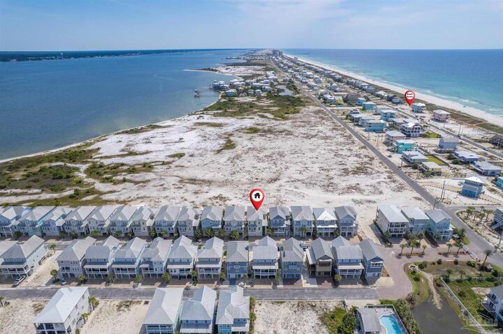 Property Photo: 1426 Seaside Cir FL 32566
