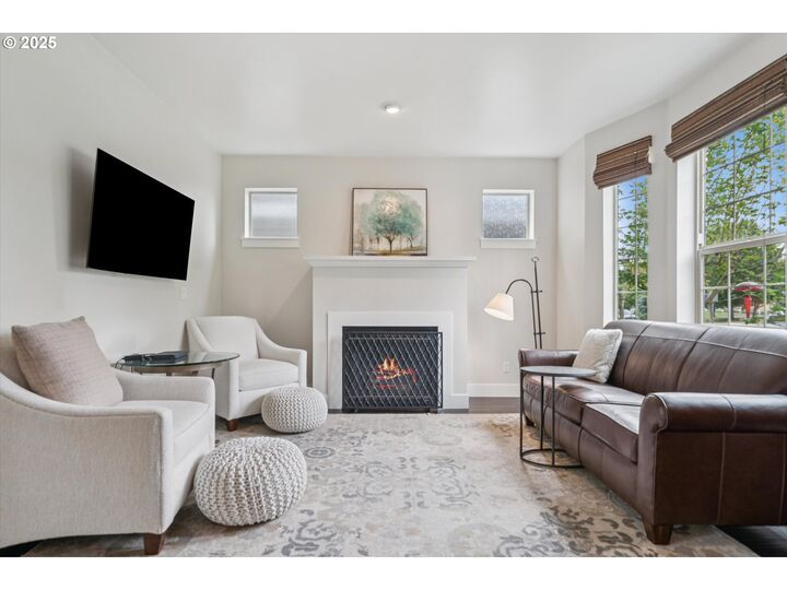 Property Photo: 15861 SW Century Dr OR 97140