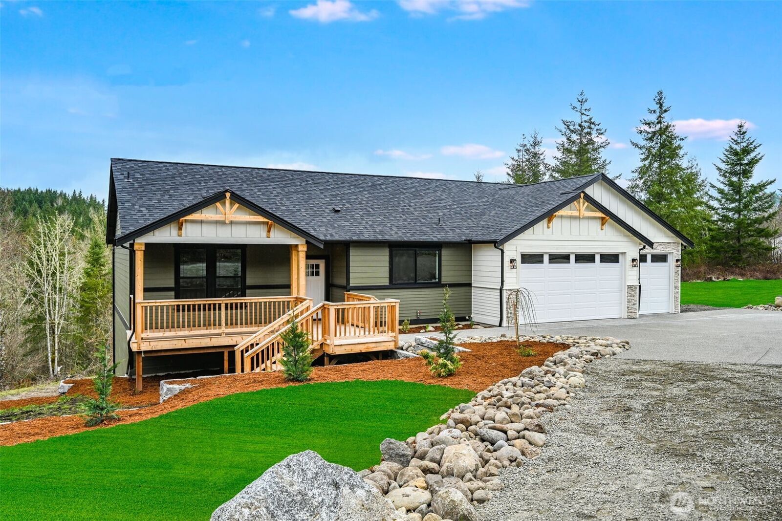Property Photo:  3125  403rd Street E  WA 98328 