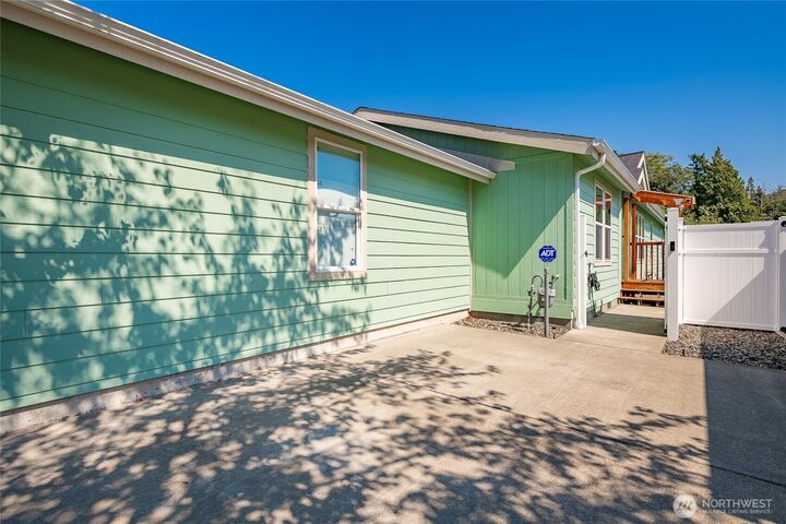 Property Photo: 6350 Portal Way 83 WA 98248
