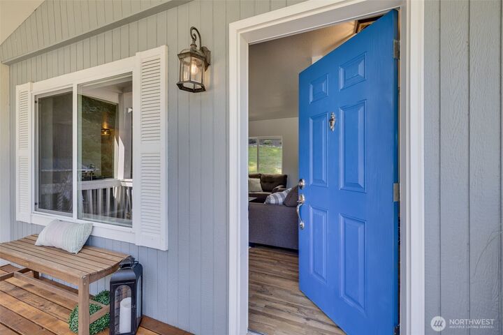 Property Photo:  8506  180th Street NW  WA 98292 