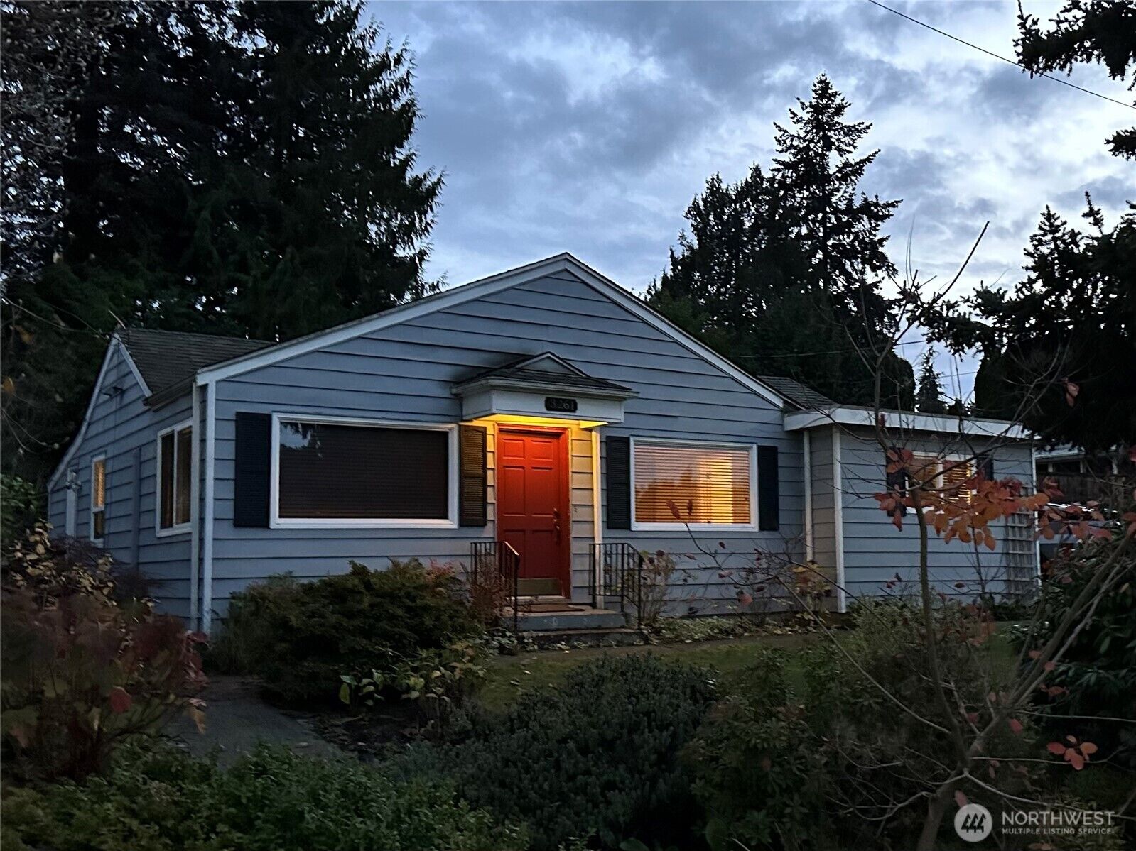 Property Photo: 3261 NE 98th Street WA 98115