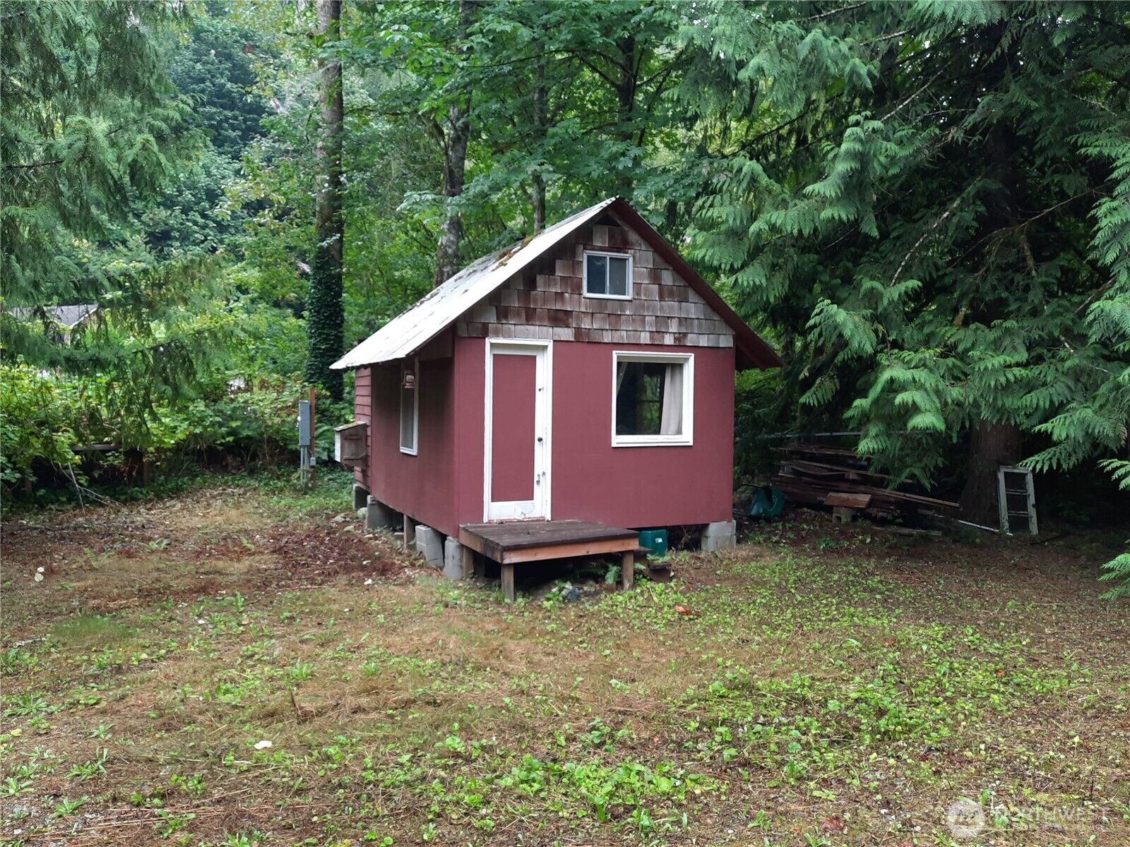 Property Photo: 13816 White Falls Lane WA 98237