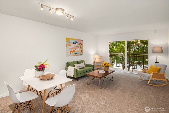 Property Photo: 5834 NE 75th Street B202 WA 98115