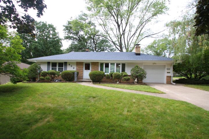 522 Skylark Drive  Rockford IL 61107 photo