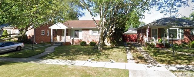 Property Photo: 17699 Lennane MI 48240