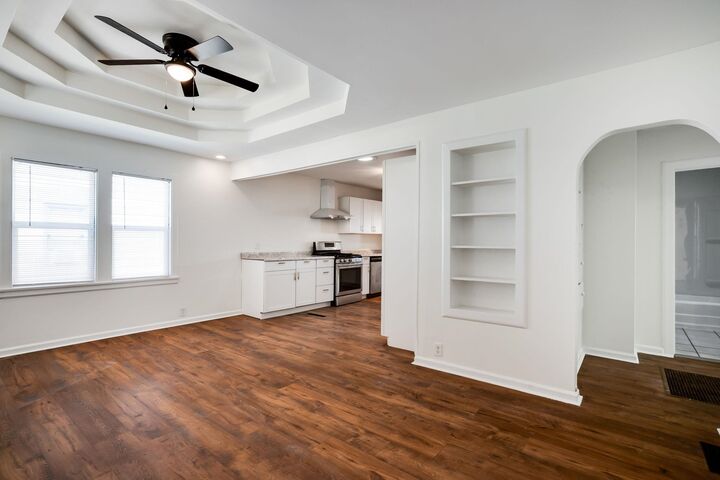 Property Photo: 662 S Clifton Ave KS 67218