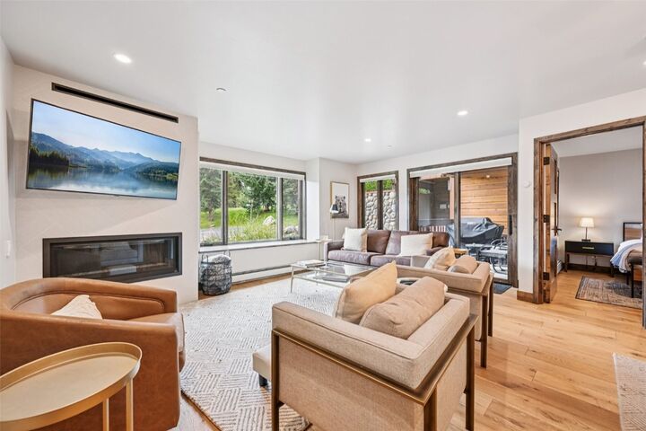 Property Photo:  640 Four Oclock Road 130  CO 80424 