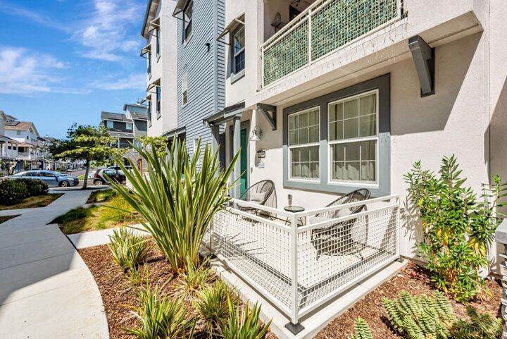 Property Photo: 9355 Ocean Park Way CA 94560