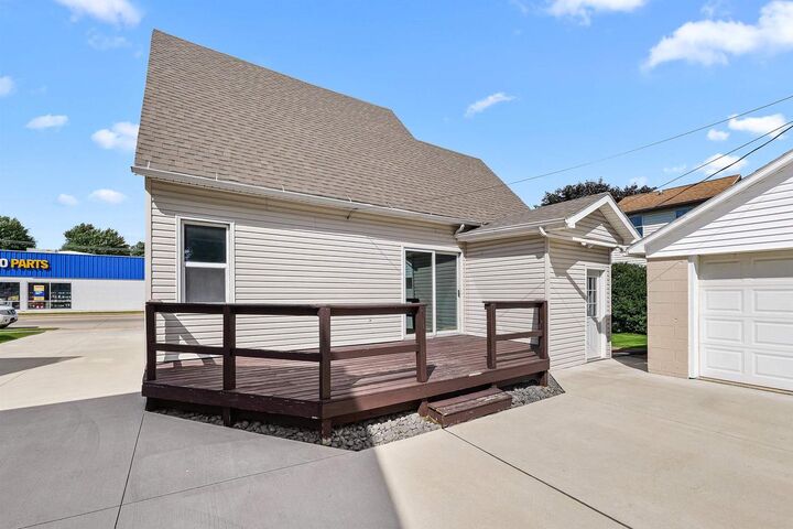 Property Photo: 539 East Main Street WI 53963