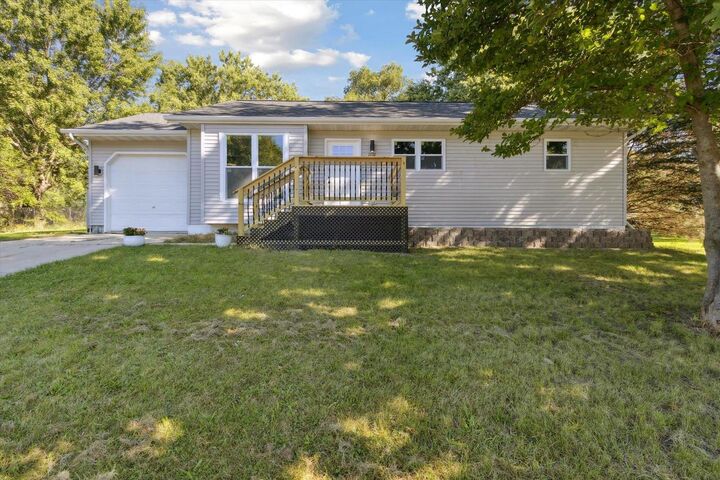 Property Photo:  1110 Winston Drive  WI 53534 