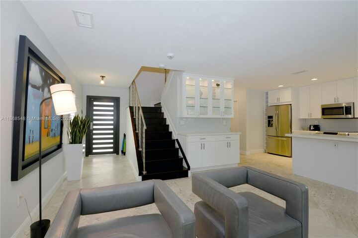 Property Photo: 3081 Matilda St A FL 33133