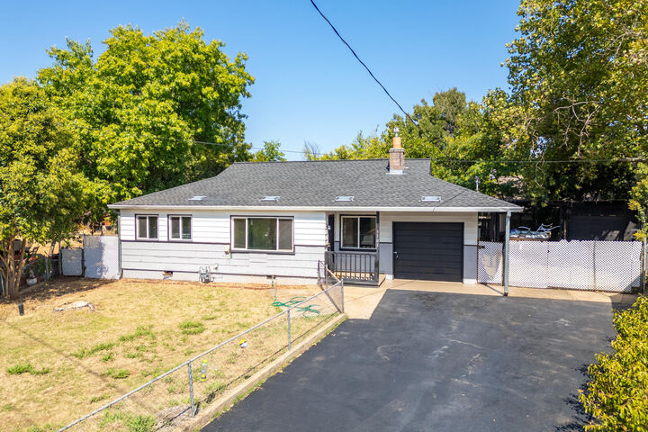 1101 5th Street  Redding CA 96002 photo