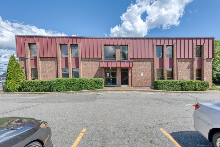 135 Burnside Avenue  East Hartford CT 06108 photo