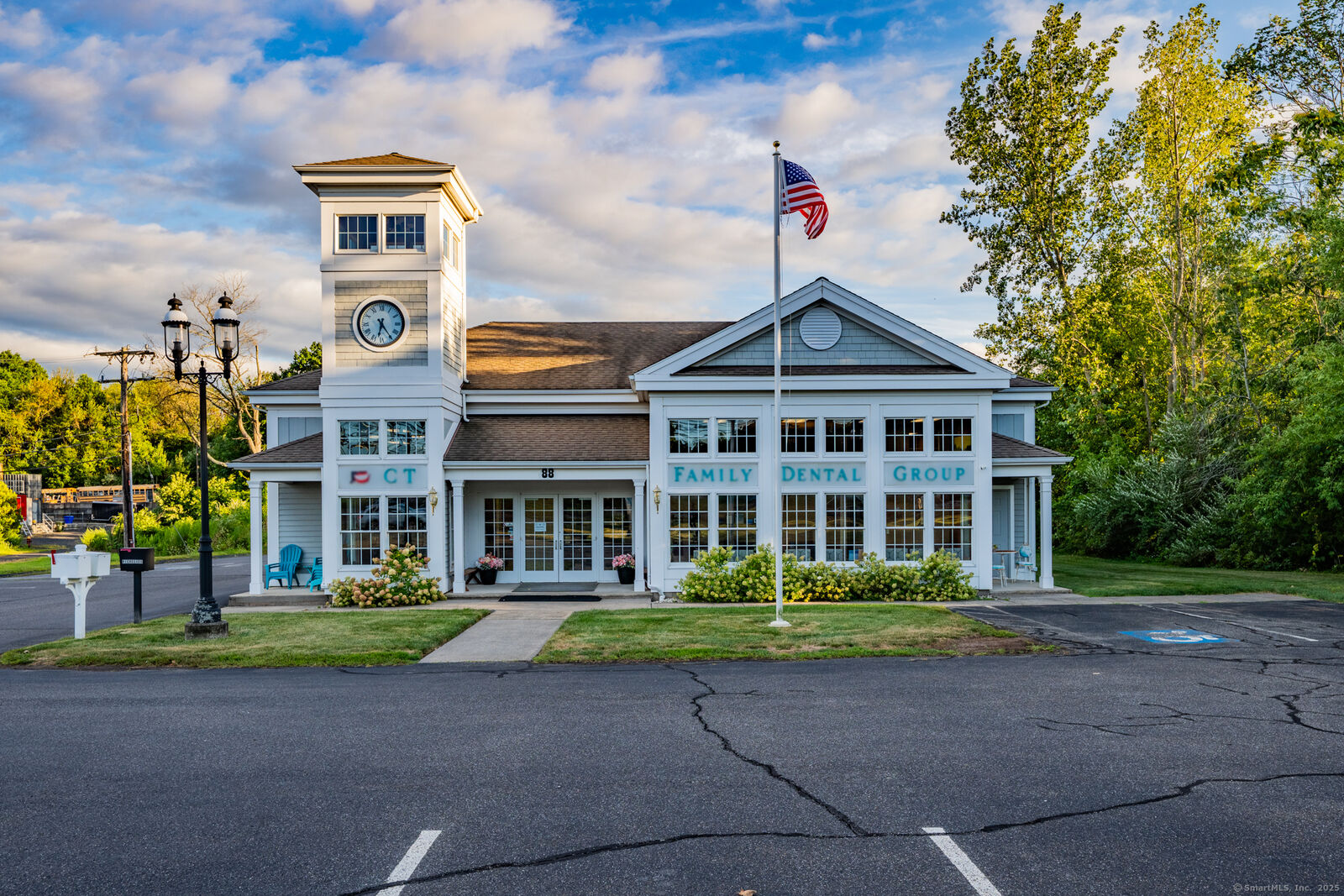 Property Photo:  88 New Britain Avenue  CT 06067 