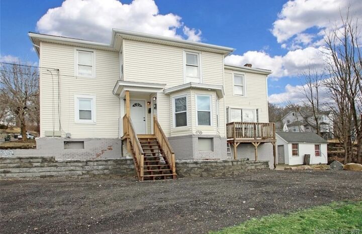 Property Photo: 10 Ells Street CT 06401