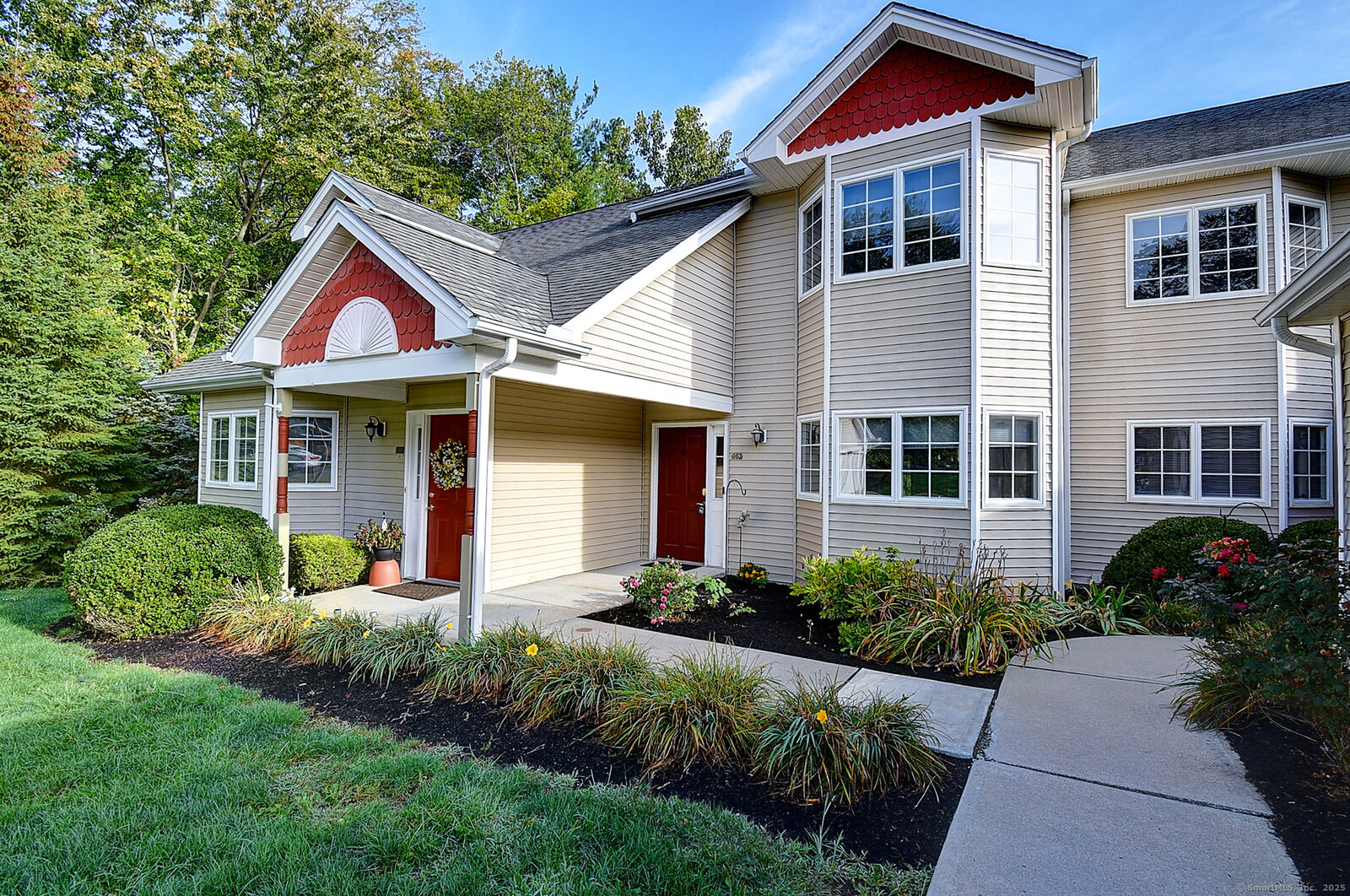 Property Photo:  962 Pleasant Valley Road 962  CT 06074 