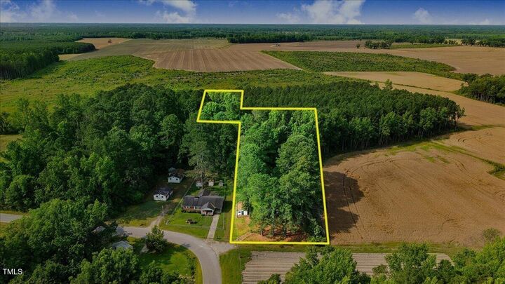 Property Photo: 314 Dead End Road NC 27823