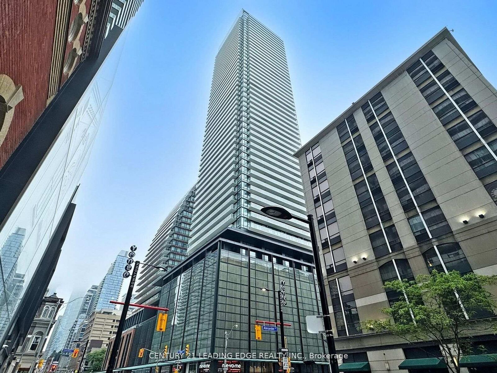 Property Photo: 501 Yonge Street 1009 ON M4Y 0G8