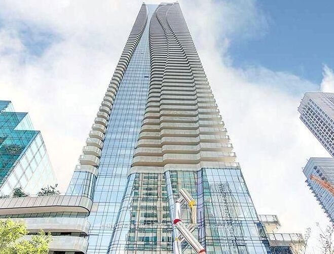 Property Photo: 1 Bloor Street E 6202 ON M4W 0A8