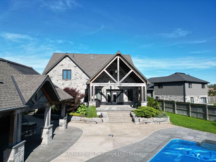 Property Photo:  24 Lakefield Drive  ON N2Z 2N8 