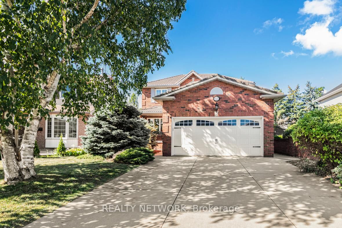 Property Photo: 755 Templemead Drive ON L8W 2V7