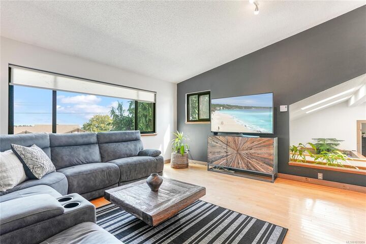 Property Photo:  3372 Mary Anne Cres  BC V9C 3L2 