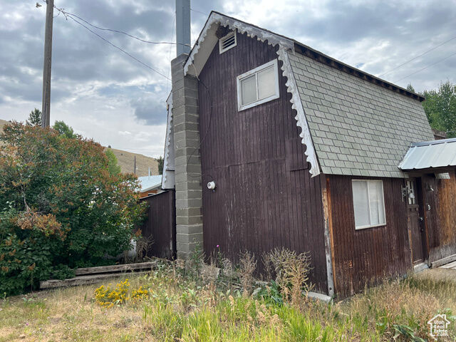 Property Photo: 5182 N 970 E UT 84526