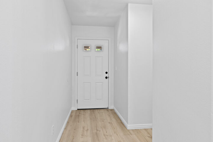 Property Photo: 2445 S 770 W UT 84737