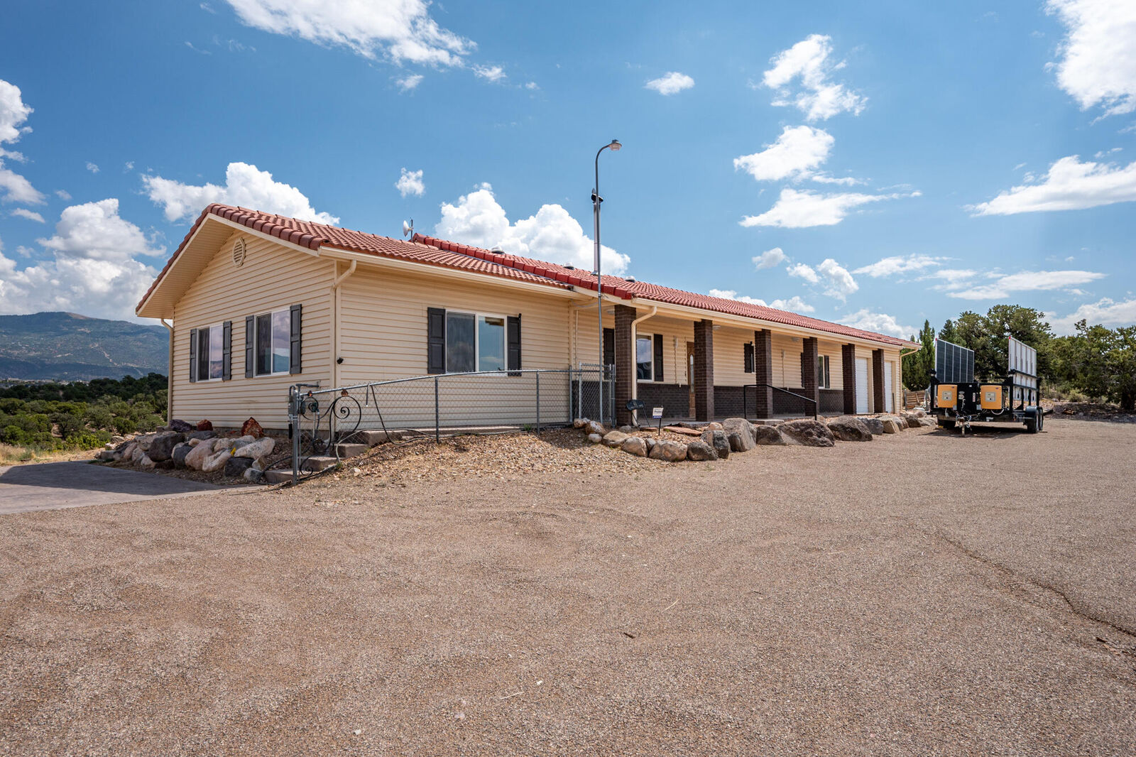 Property Photo: 170 S Kingsbury Dr UT 84720