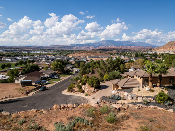 2098 Franklin Drive Dr  Washington UT 84780 photo