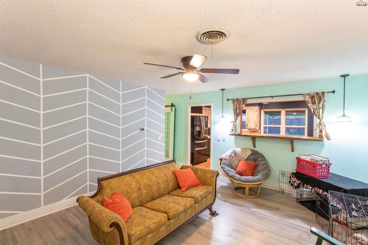 Property Photo: 808 S Preston Street TX 76354