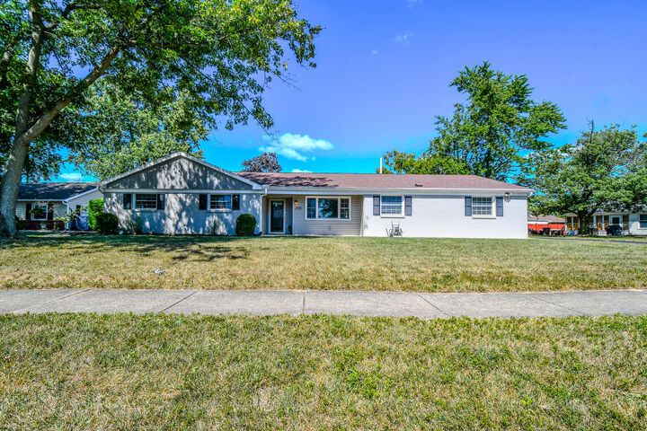 Property Photo: 2910 W Market Street OH 45807