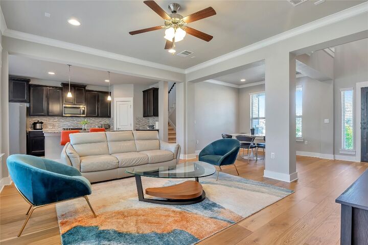 Property Photo: 9302 McKnight Loop 43 TX 78717