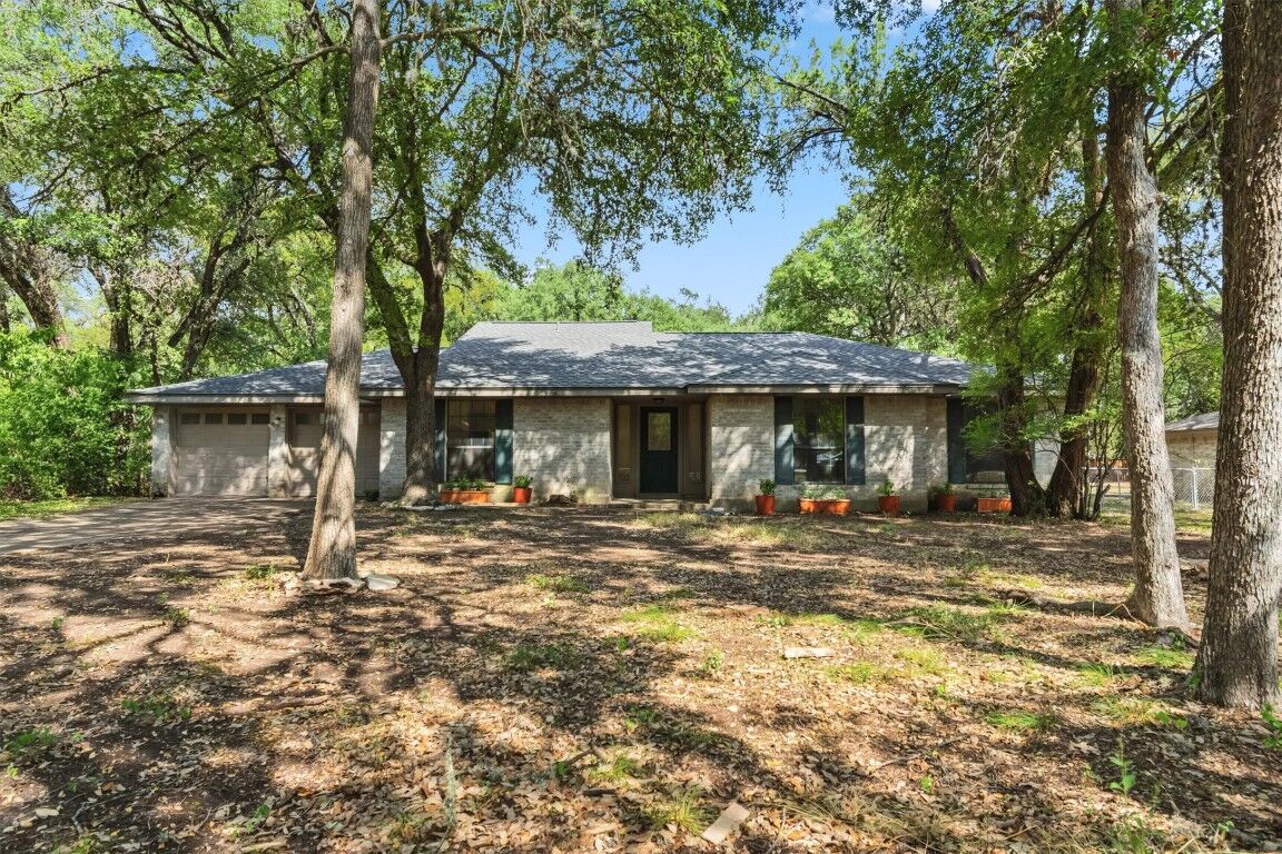 Property Photo: 10303 Slaughter Creek Drive TX 78748