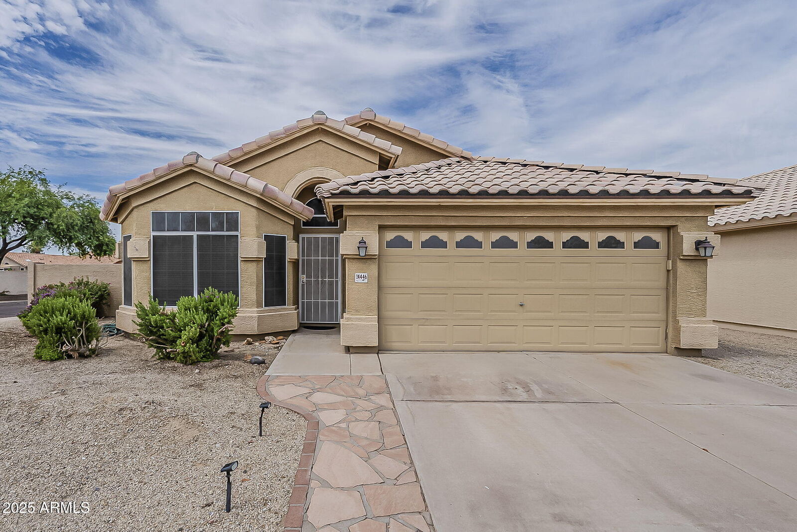Property Photo: 14446 S 44th Street AZ 85044
