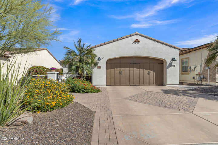 Property Photo: 1556 E Vesper Trail AZ 85140