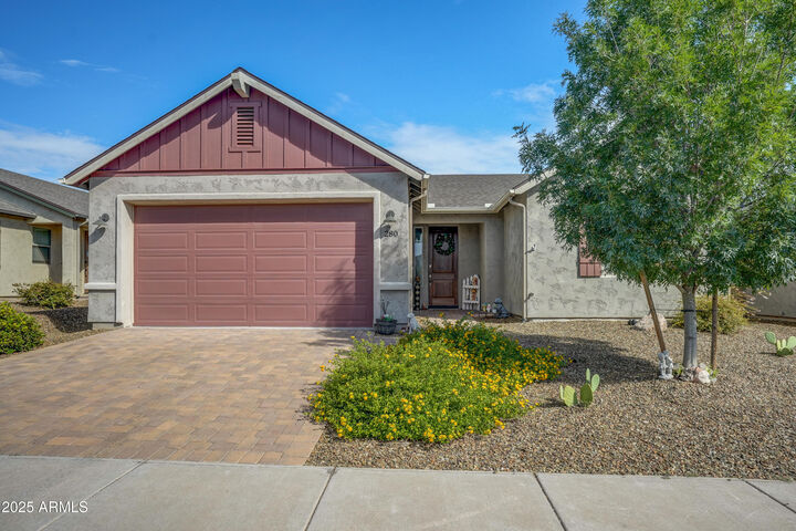 Property Photo:  280 E Whistle Stop Road  AZ 86324