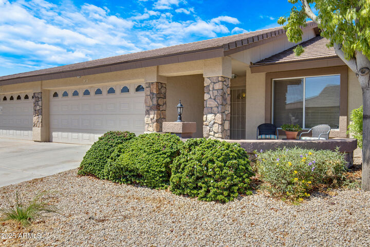Property Photo: 11360 E Keats Avenue 20 AZ 85209