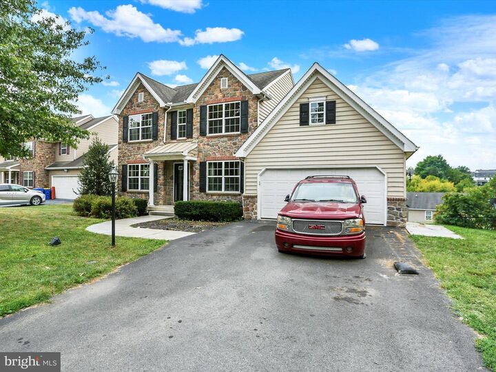 Property Photo:  419 Princeton Road  PA 17111 