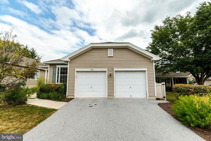 Property Photo:  1484 Quaker Rdg  PA 19380 