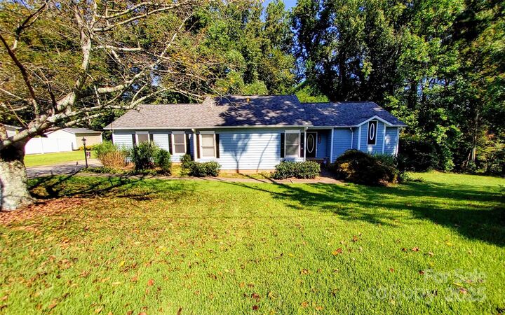 Property Photo:  2602 Jacobs Road  NC 28054 