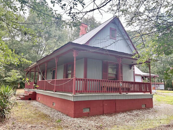 Property Photo:  345 S Pea Ridge Road  NC 28114 