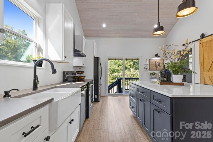 Property Photo:  119 Con Lee Drive  NC 28660 