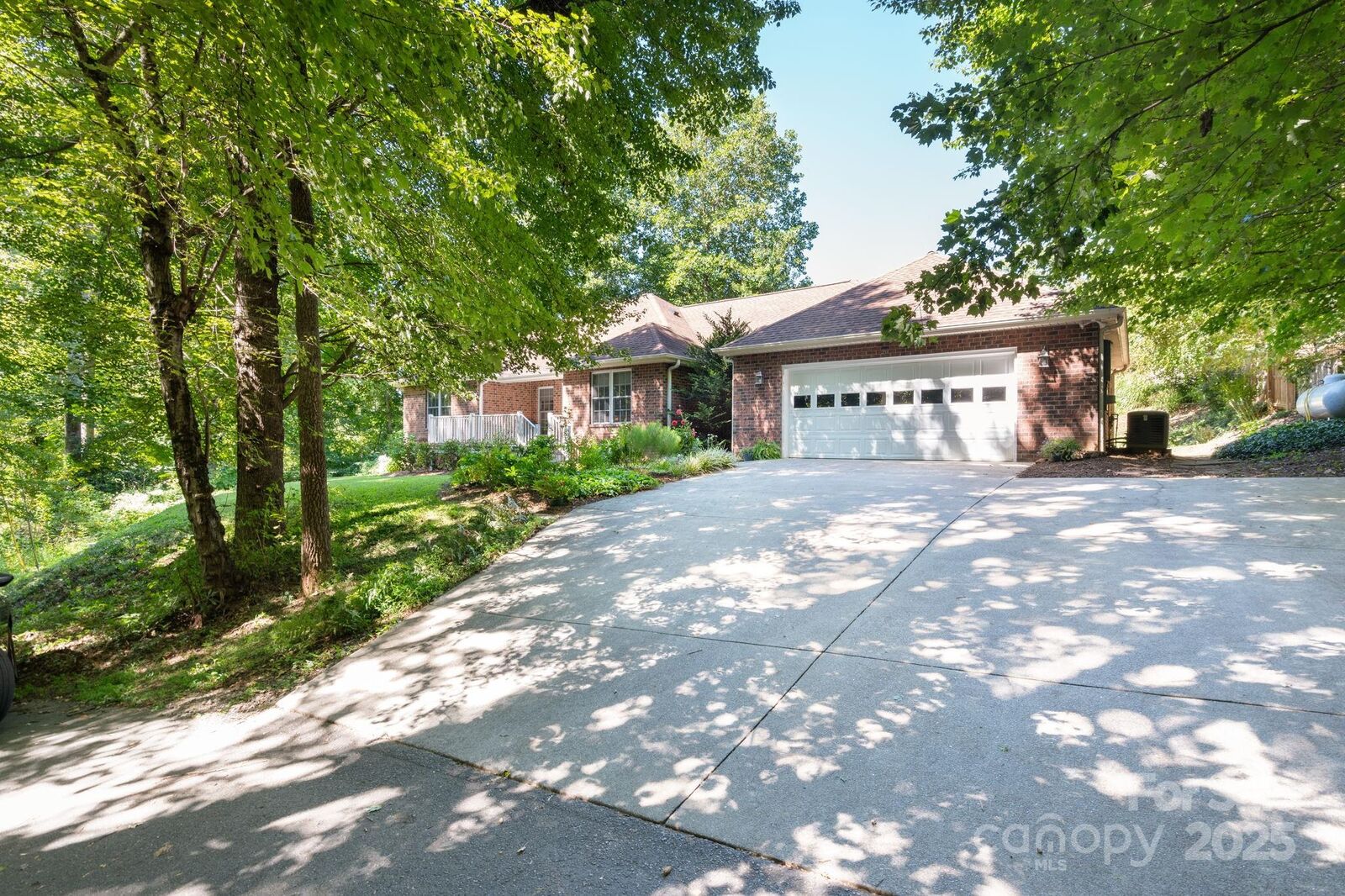 Property Photo: 21 Campbell Street NC 28711