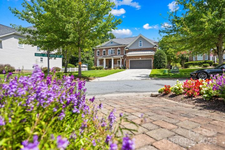 Property Photo:  2224 Lantern Way Circle  NC 28031 