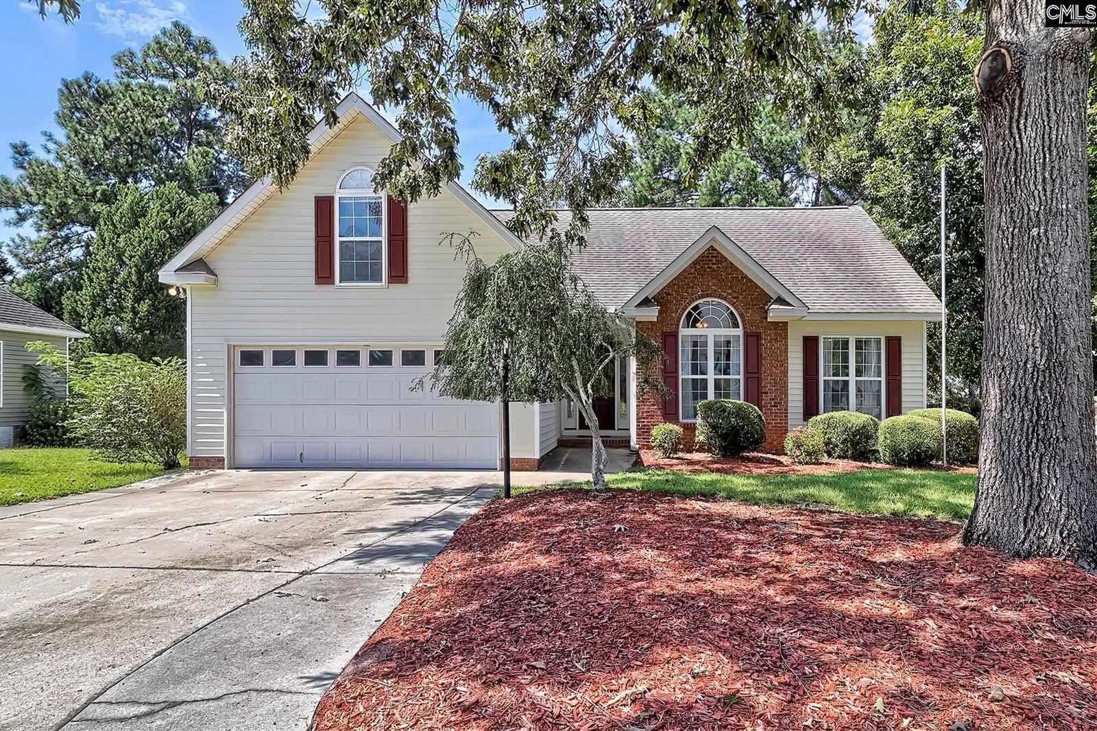 Property Photo:  1000 Hampton Crest  SC 29170 