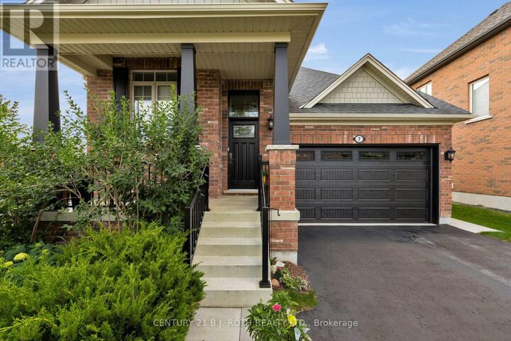 Property Photo: 7 Cameron Street ON L9X 0S6