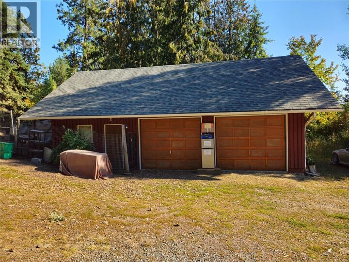 Photo de la propriété: 1026 36th N Avenue BC V0B 1G1