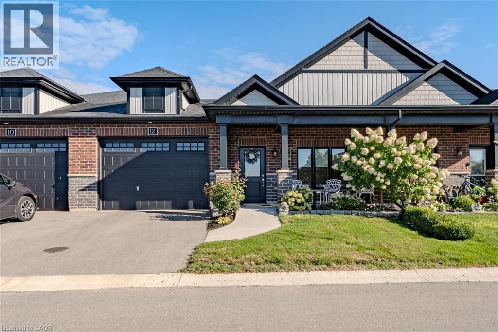 Property Photo: 12 Brookfield Lane ON N3Y 0E8